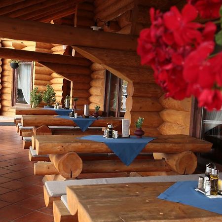 Szekelyfoeld Fogado Hotell Borzont Exteriör bild